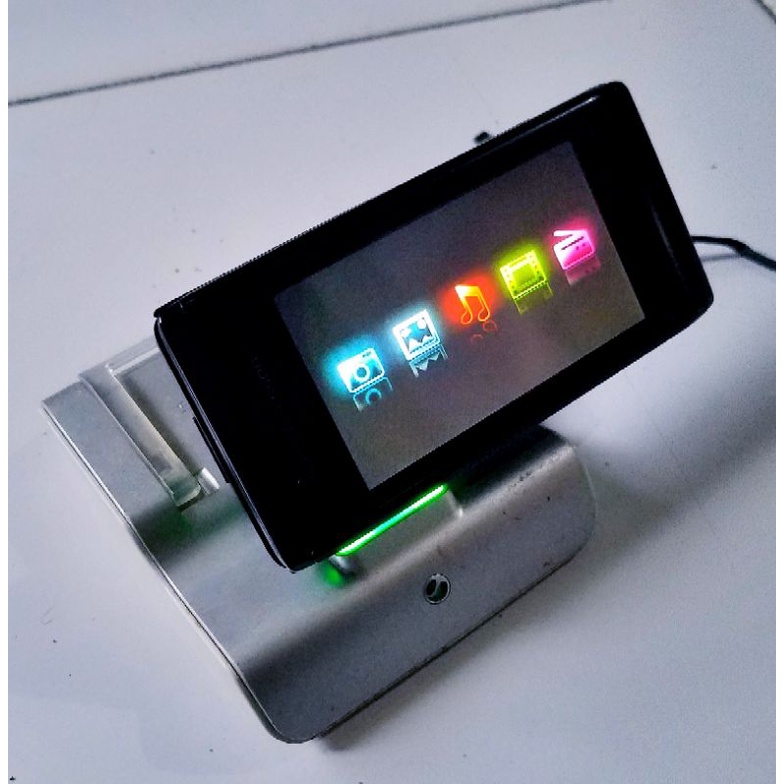 Hp jadul Sony Ericsson U10i Aino original hp unik hp langka with dekstop carger ori