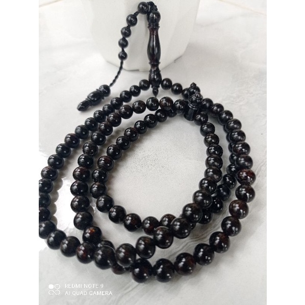 Tasbih taliarus hitam diameter 6.5mm asli dari laut bahan pilihan cocok menemani untuk beribadah