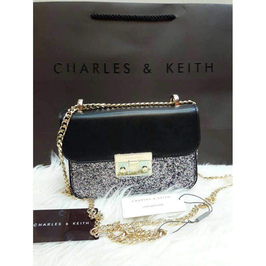 tas Charles and keith metropolis Original uk.18x8x12 free dustbag