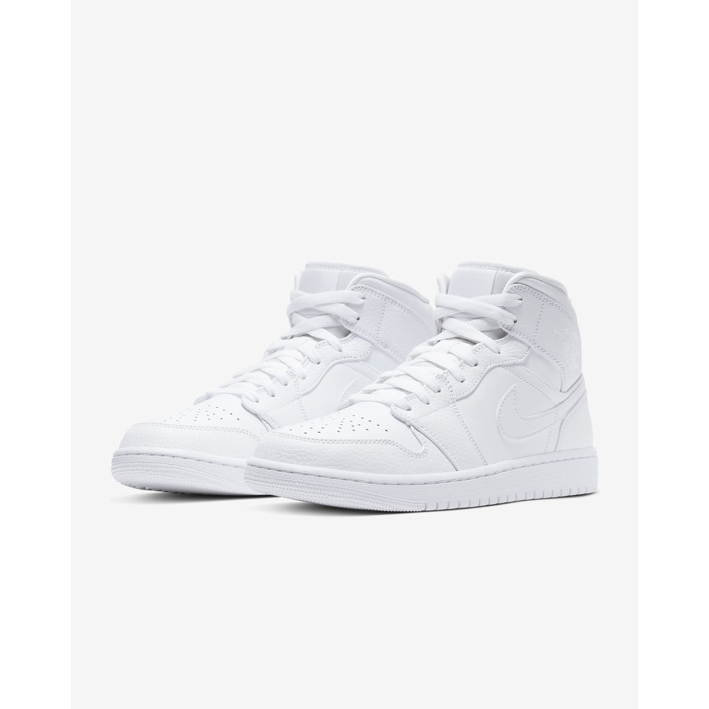 aj1 mid triple white