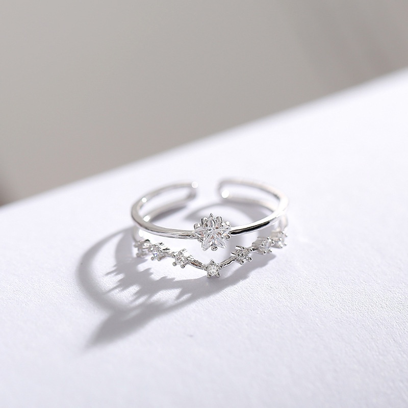 Cincin Bintang Kristal Perak Cincin Ukuran Disesuaikan Hadiah Perhiasan Wanita Bersinar