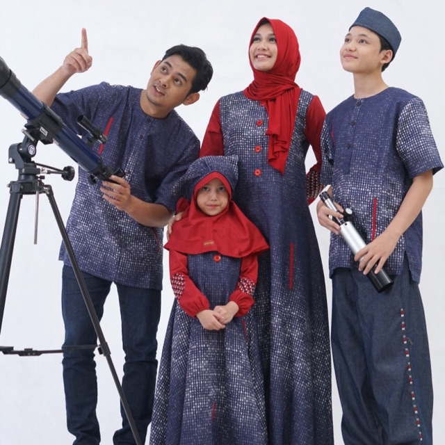 dMilenial family by dannis