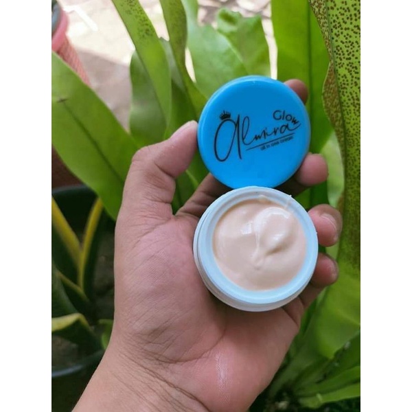Cream Almira glow all in one