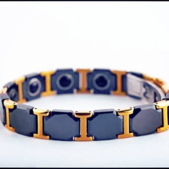 Gelang kesehatan dari bahan magnet