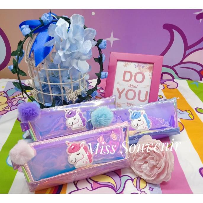 

TERLARIS Pencil Case Glosy Unicorn + Tempat pensil Unicorn + Tempat pensil lucu/TEMPAT PENSIL AESTHETIC/TEMPAT PENSIL ANAK PEREMPUAN/TEMPAT PENSIL LUCU/TEMPAT PENSIL 3D/TEMPAT PENSIL TRANSPARAN/TEMPAT PENSIL LUCU/TEMPAT PENSIL KOREA/TEMPAT PENSIL