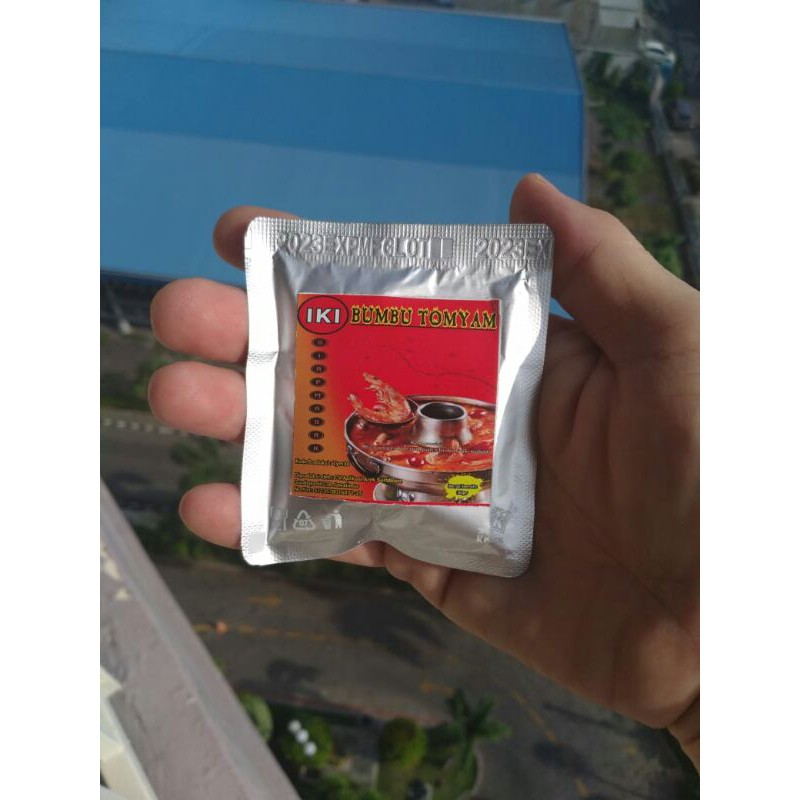 

Bumbu tomyam / perencah tomyam 30gr