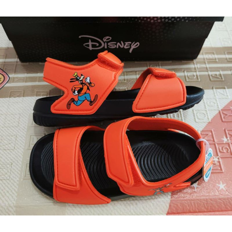 Adidas Disney Altaswim Sandal size 6k