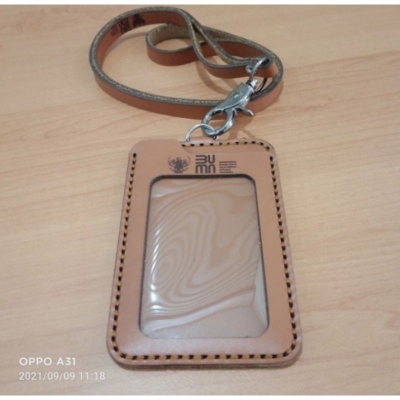 

Kalung ID Card Name Tag BUMN RI Kulit Asli