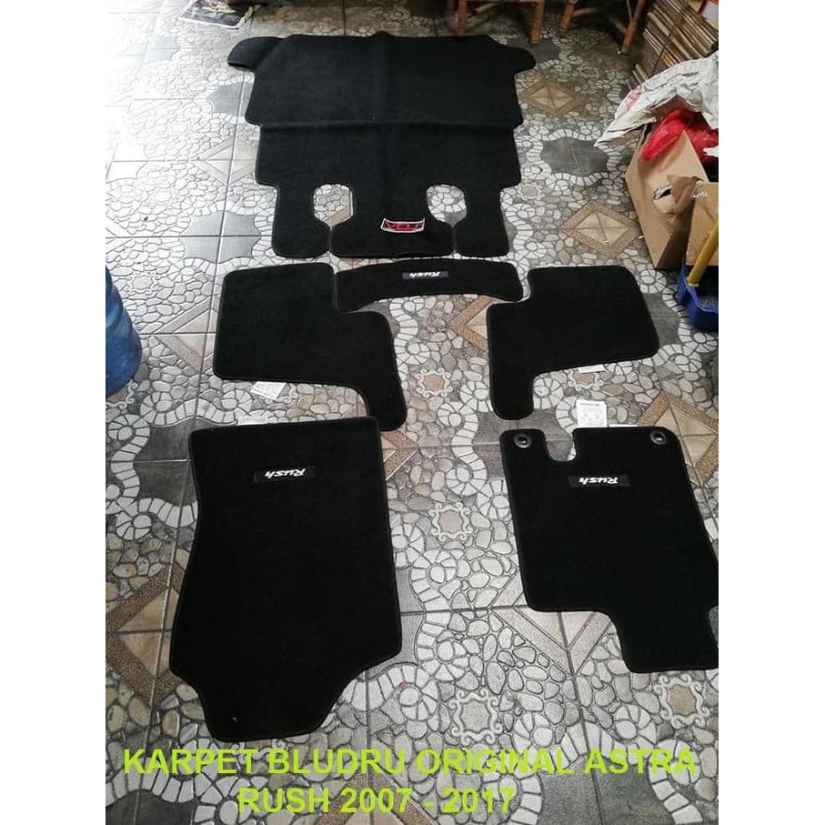 Hot Item Karpet Bludru Toyota Rush Hitam Bertulis Rush Original 100 % 2014-2017 