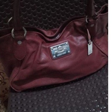 Tas preloved kulit merk Toscano