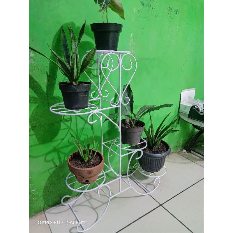 RAK POT BUNGA LOVE RAK POT BUNGA BESI RAK BUNGA SUSUN