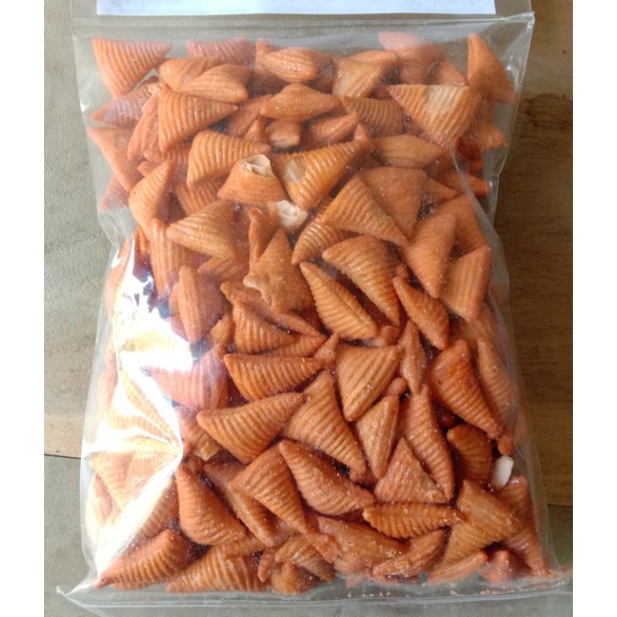 

Pangpang gurih/ cemilan/makanan ringan pang pang asin manis 250 gram