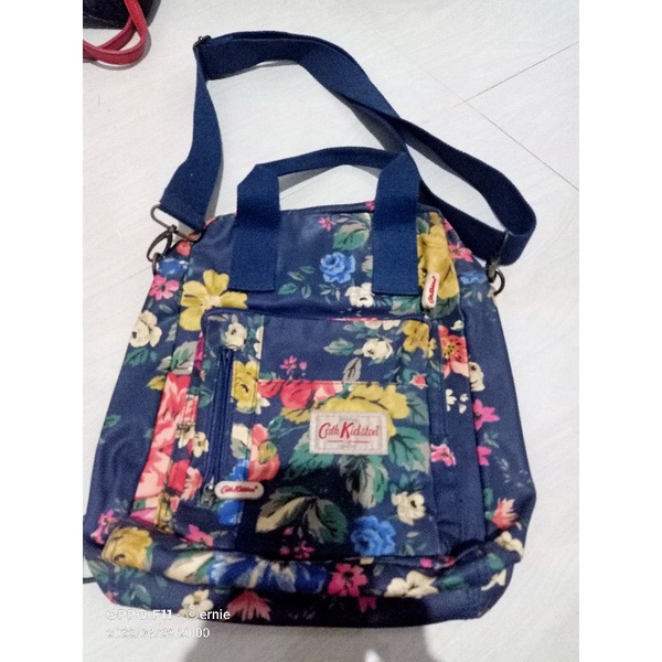 tas bekas pakai wanita