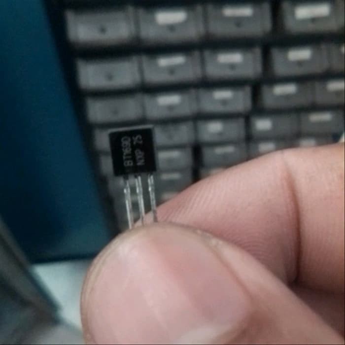 Transistor BT169D bt 169d