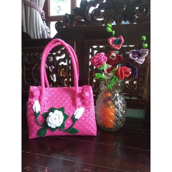 tas anyaman patty s bahan jally motif bunga rajut
