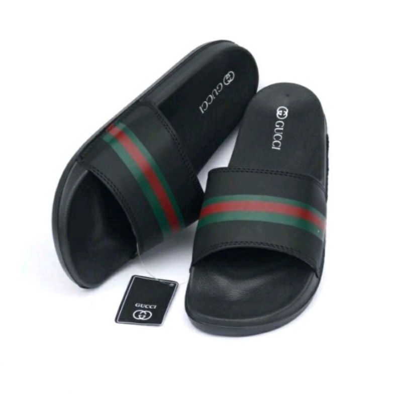 Sandal Slide GUCCI Sandal wanita dan pria berbahan Karet ringan dan empuk