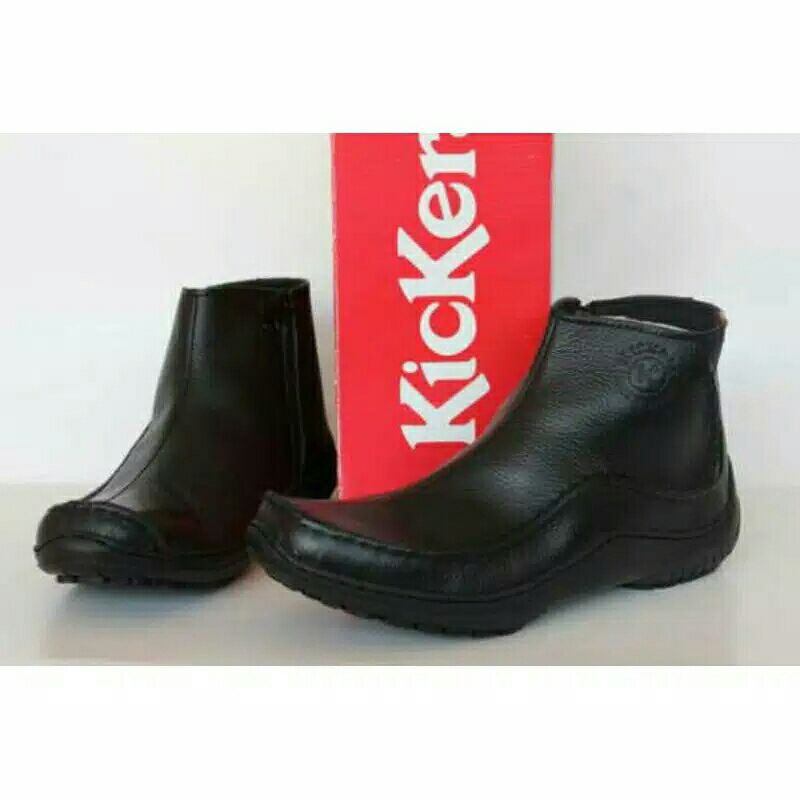 Sepatu Pria Semi Pantofel Boots Kulit Asli Kickers 0999