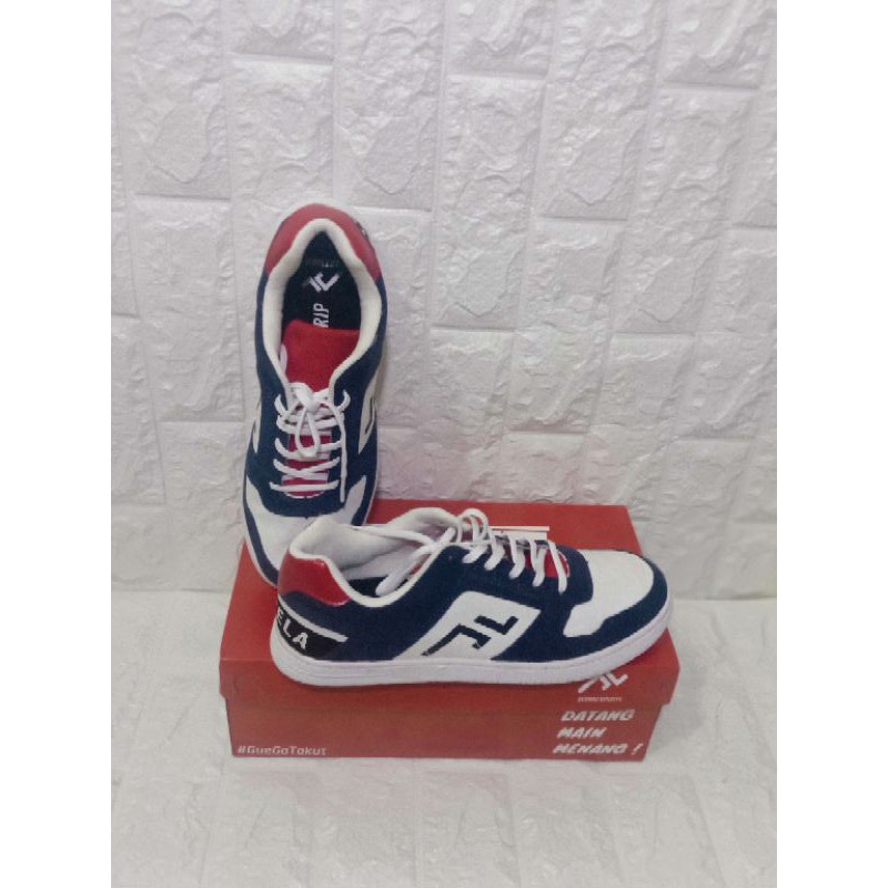 Sepatu Futsal Zethro TRIVELA Mebius Booster Original