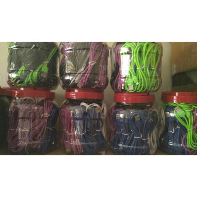 Kabel data toples warna