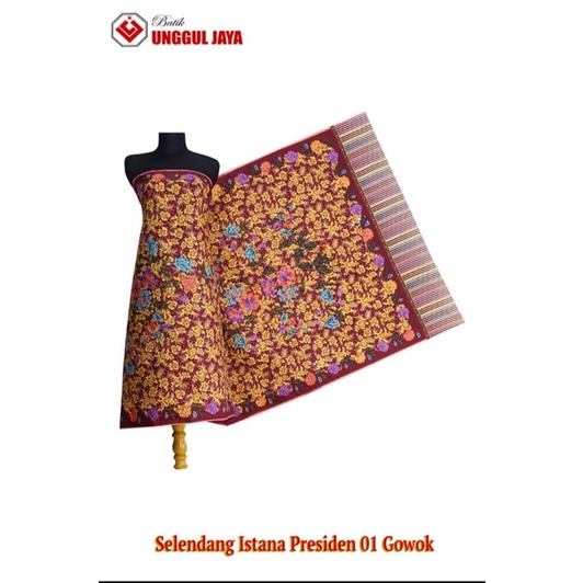 SELENDANG GENDONG ISTANA PRESIDEN-GOWOK 001