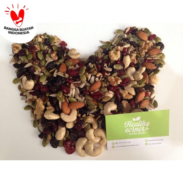 

HS Natural Trailmix Nuts & Dried Fruits ( Kacang Buah Kering ) 275 gr