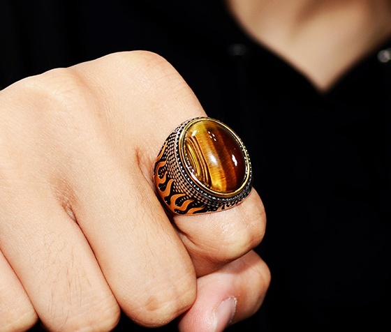 Cincin Pria Gaya Retro Kuno Timur Tengah Arab Aksen Batu Permata Tiger Eye Untuk Hadiah Pesta