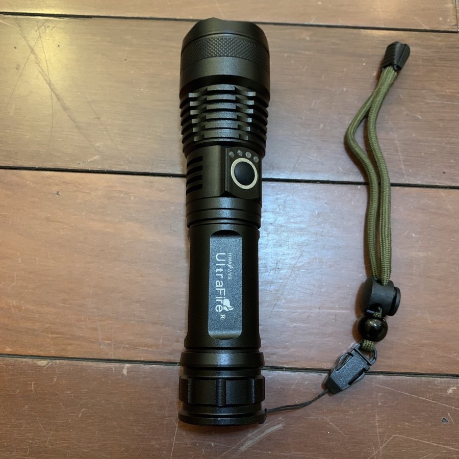 Senter LED XHP 50 ultrafire Cree Compact baterai 26650 rechargeable