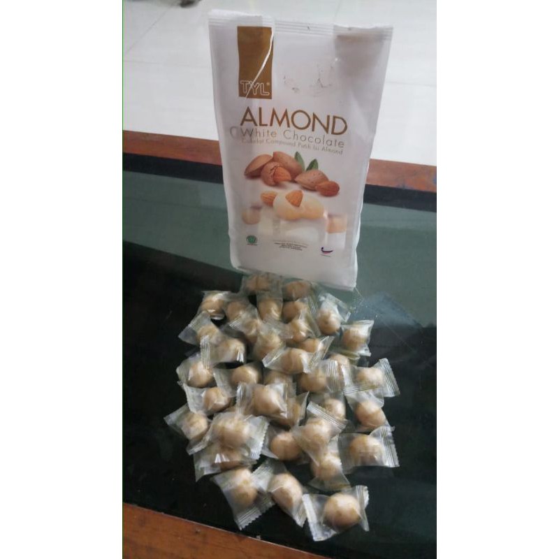 

TYL almond white chocolate