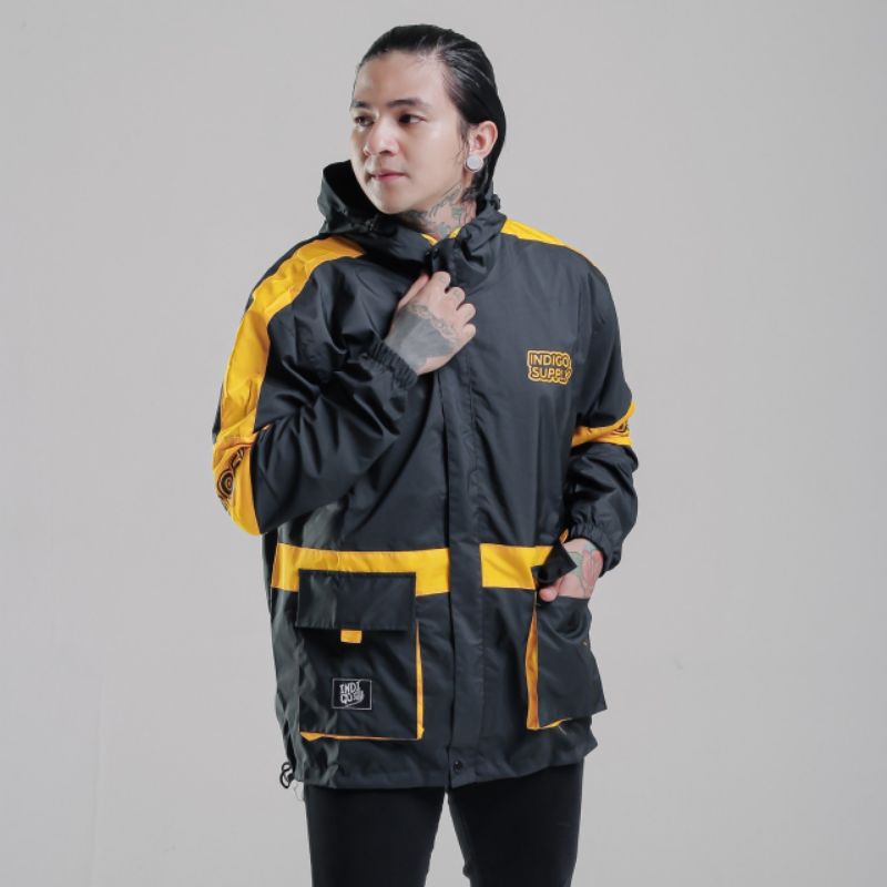 KMO Jaket Parka Pocket Parasut Pria