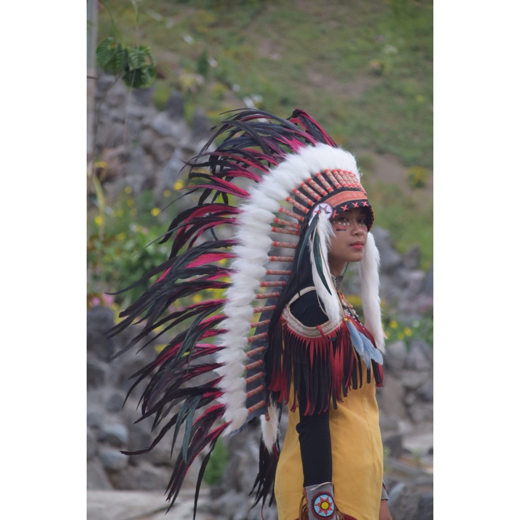 TOPI INDIAN - INDIAN HEADDRESS MEDIUM AYAM BILABONG MERAH FUR PUTIH