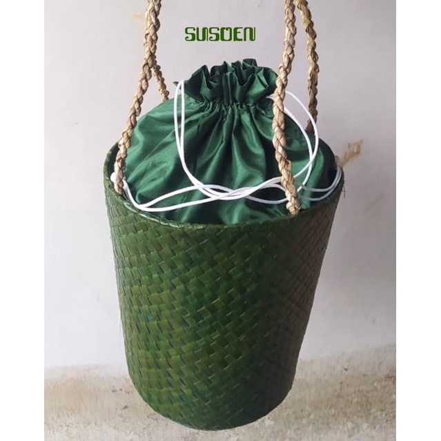 

Tas Anyaman Pandan 22x15 cm