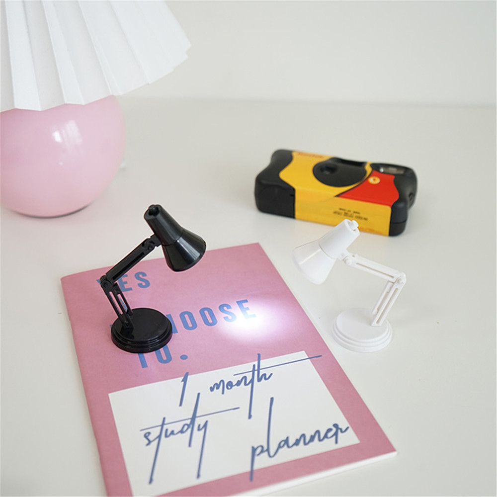 【TERSEDIA &amp; COD】Lampu baca lipat multi-fungsi kreatif, lampu asrama (dengan baterai) # 261141322
