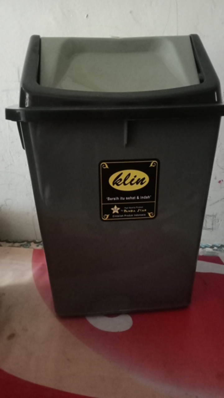 Serbu Murah - Keranjang Sampah Clean Tempat Sampah 5 Liter Tutup Goyang Tempat Sampah Plastik
