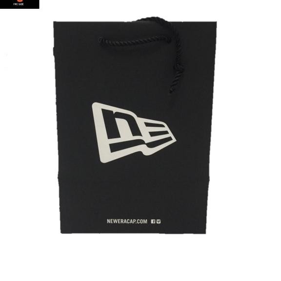 

SHOPEE MALL PAPER BAG NEW ERA ORIGINAL FRESIZE PEMBELIAN HARUS DI BARENGI DENGAN PEMBELIAN TOPI terb