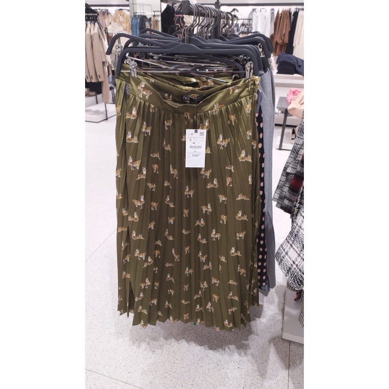 Rok shirt plisket zara motif macan best seller sale