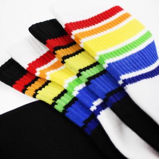  Kaos  Kaki  Wanita Dengan Bahan Katun Motif Garis garis 