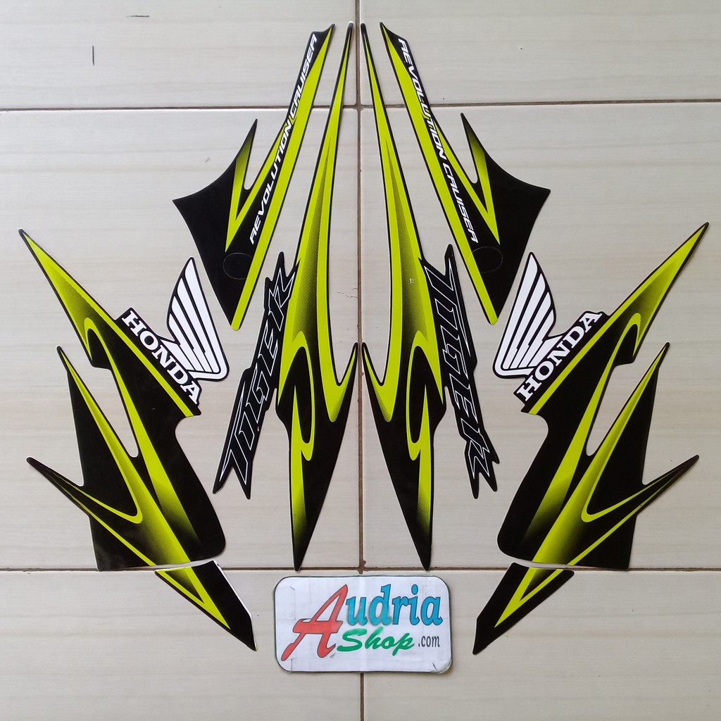  Sticker  Striping Motor  Honda  Tiger  Revo 2013 Full Hitam 