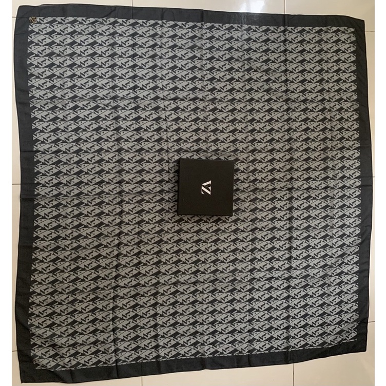 PREWASH ONLY LAWNA SCARF BLACK VIVI ZUBEDI VOAL REGULER MONOGRAM SERIES BUTTONSCARVES COMFY SET BENA