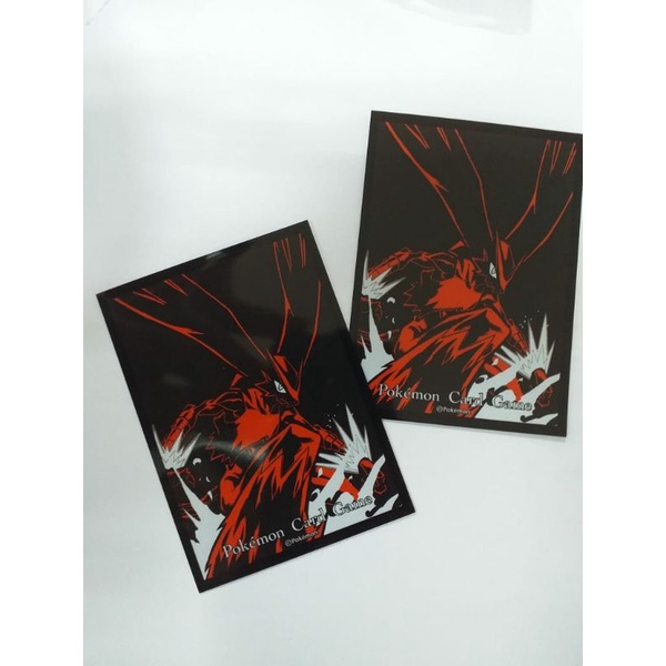 Sleeve Pelindung Kartu Pokemon Ukuran (65x95)mm Isi 64 Pcs Deck Shield Sleeves - Blaziken 9315331