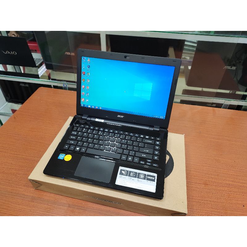 Laptop Second Acer E5-411 intel celeron HARDISK 500GB RAM 2GB gress siap pakai sudah program