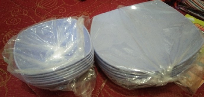 Paket Piring Kotak & Mangkok Kotak Kode:p3