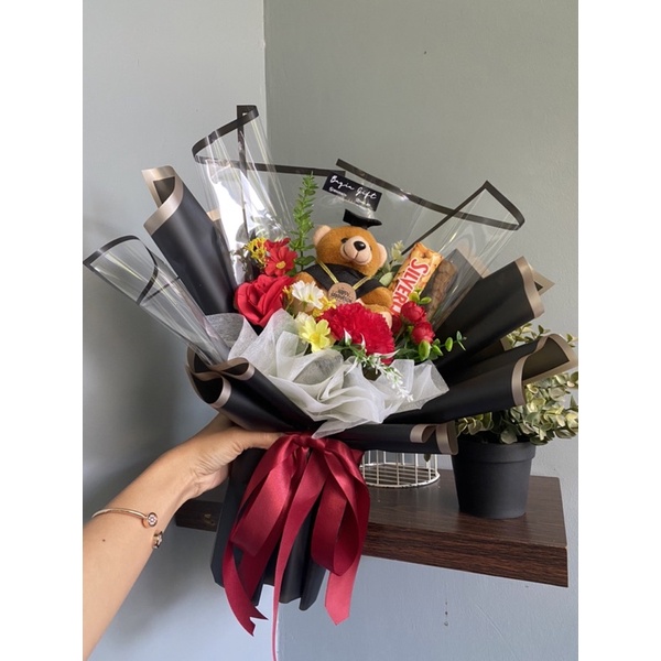 Buket Boneka Wisuda hadiah Graduation/Kelulusan Ready stok &amp; Custom Murah Laris