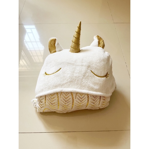 Hooded Unicorn white gold blanket Informa