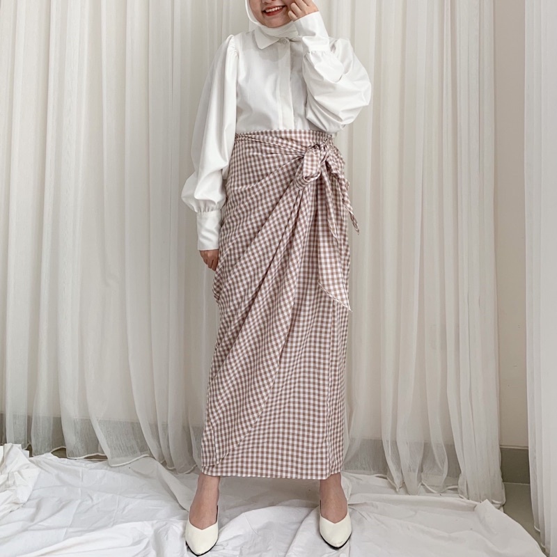 Zetha Wrap Skirt by Dielle