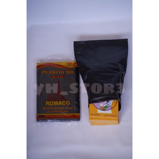 

Amplop Packing Online Romaco Hitam 25×35 / Plastik Baju Sajadah Mukena Packing [ECERAN]
