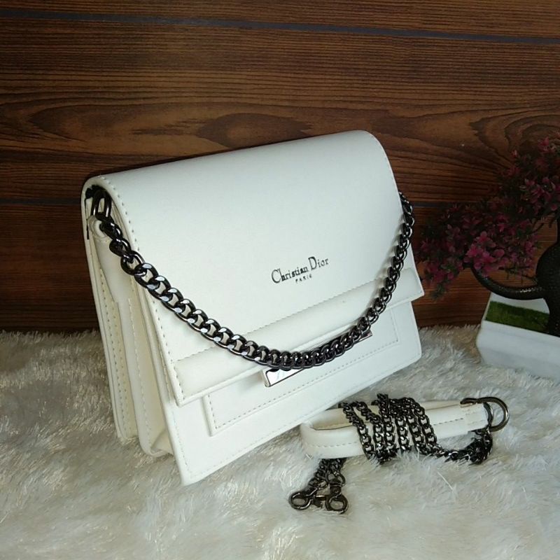 Tas selempang wanita CD Rantai Hitam Elegan 3 Ruang