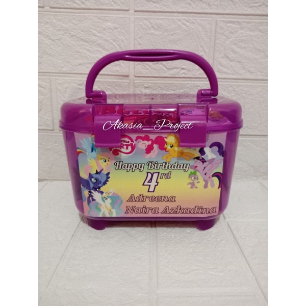 

Paket snack ulang tahun anak FREE card ultah/hampers ultah anak/bingkisan ultah/goodie box ultah/hampers hari raya/hampers santunan/bingkisan santunan