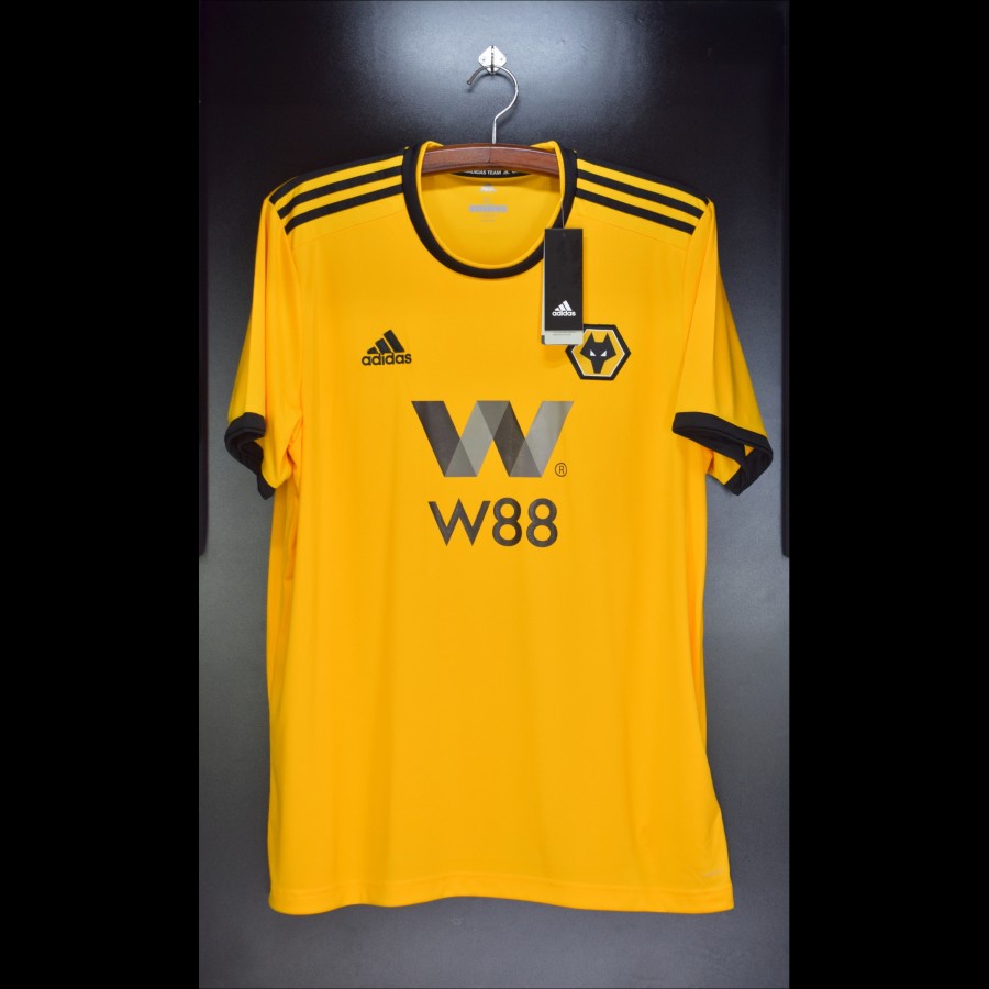 Wolverhampton 2018-19 Home. XL. BNWT. Original Jersey. CW0883