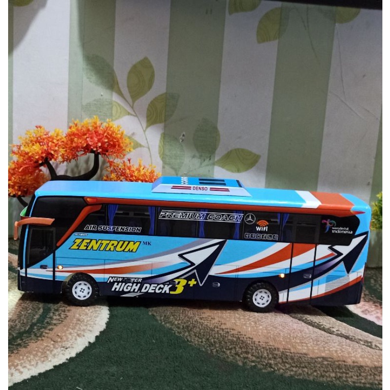 Miniatur bus ZENTRUM plus LAMPU