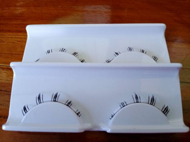 Bulumatapalsu bawah NE65